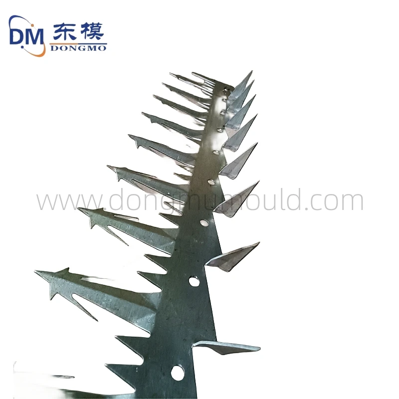 Continuous Mold For Wall Anti-climbing Spikes
